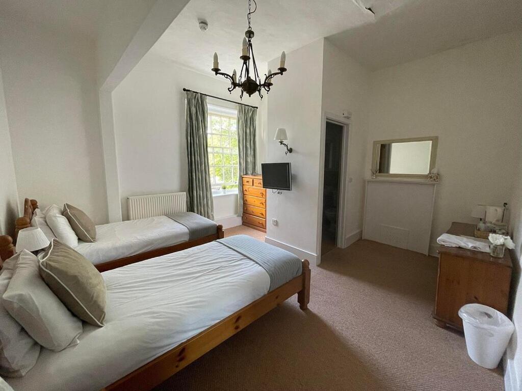 Bed and Breakfast George & Falcon à Southampton Extérieur photo