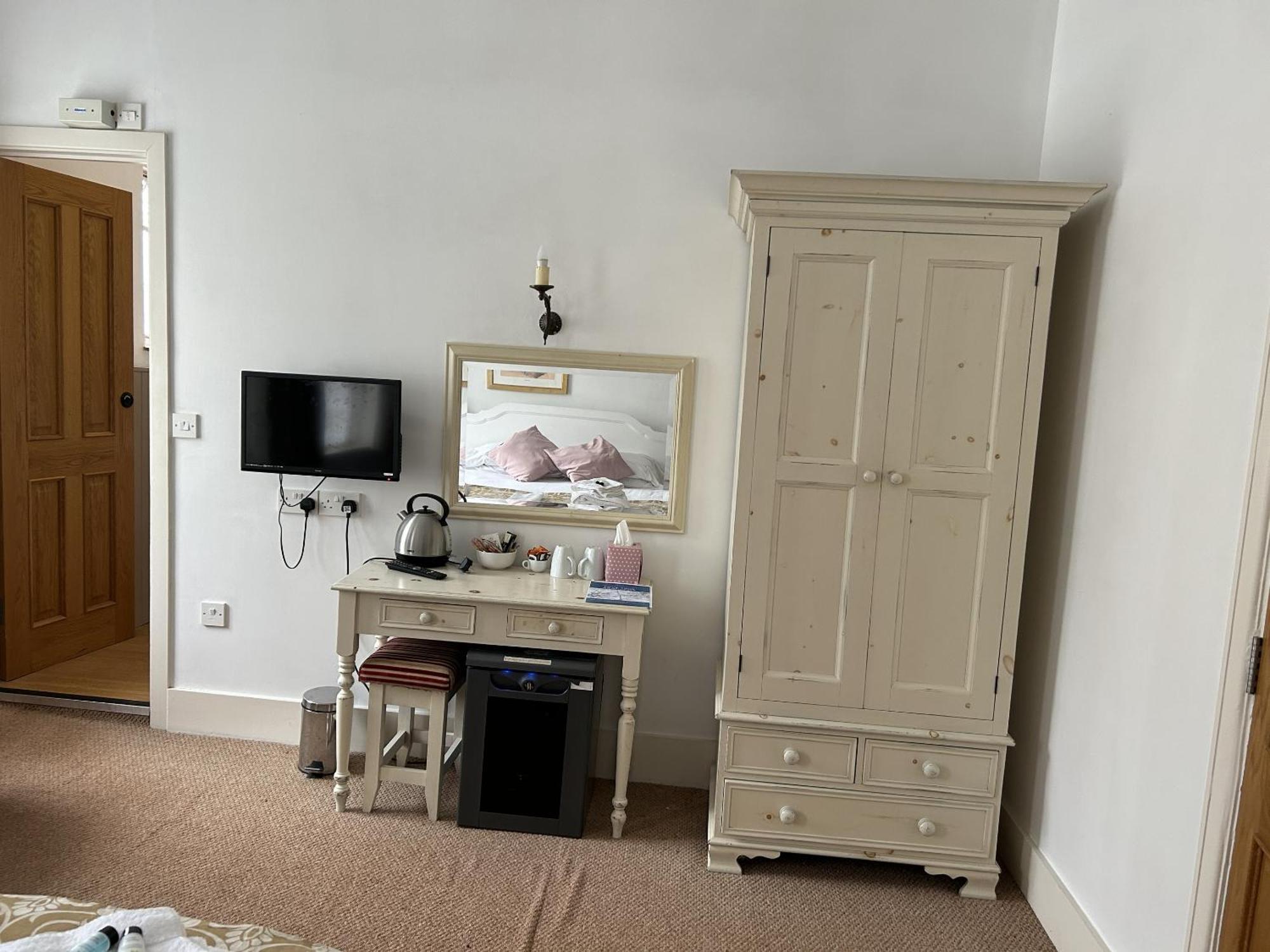 Bed and Breakfast George & Falcon à Southampton Extérieur photo